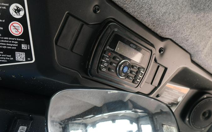 2022 CAN-AM DEFENDER MAX LTD CAB HD10