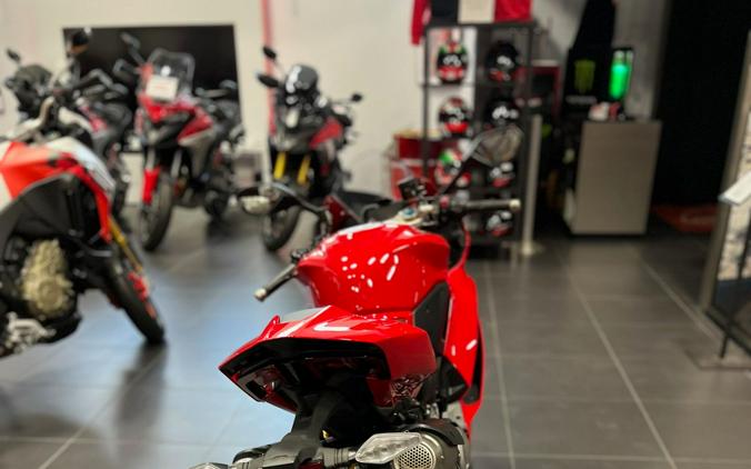 2026 Ducati Panigale V2 S