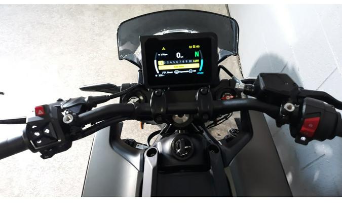 2024 Husqvarna SVARTPILEN 401