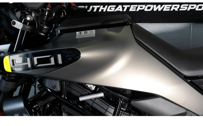 2024 Husqvarna SVARTPILEN 401