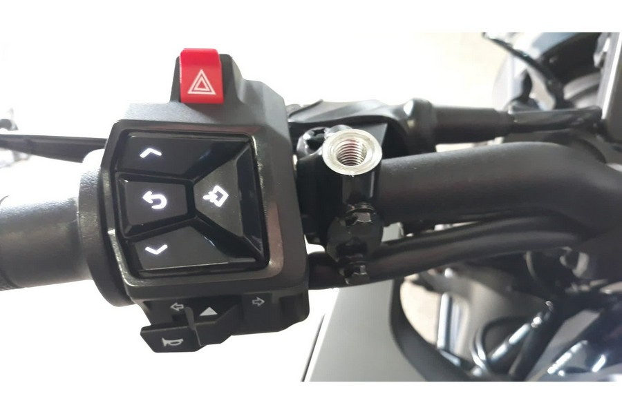2024 Husqvarna SVARTPILEN 401