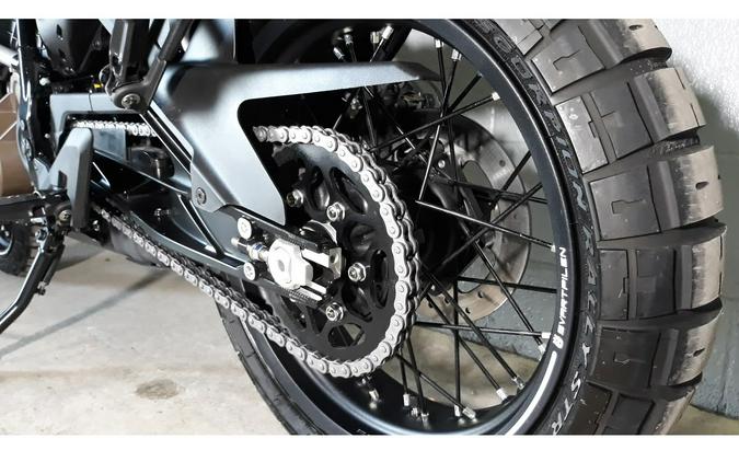 2024 Husqvarna SVARTPILEN 401