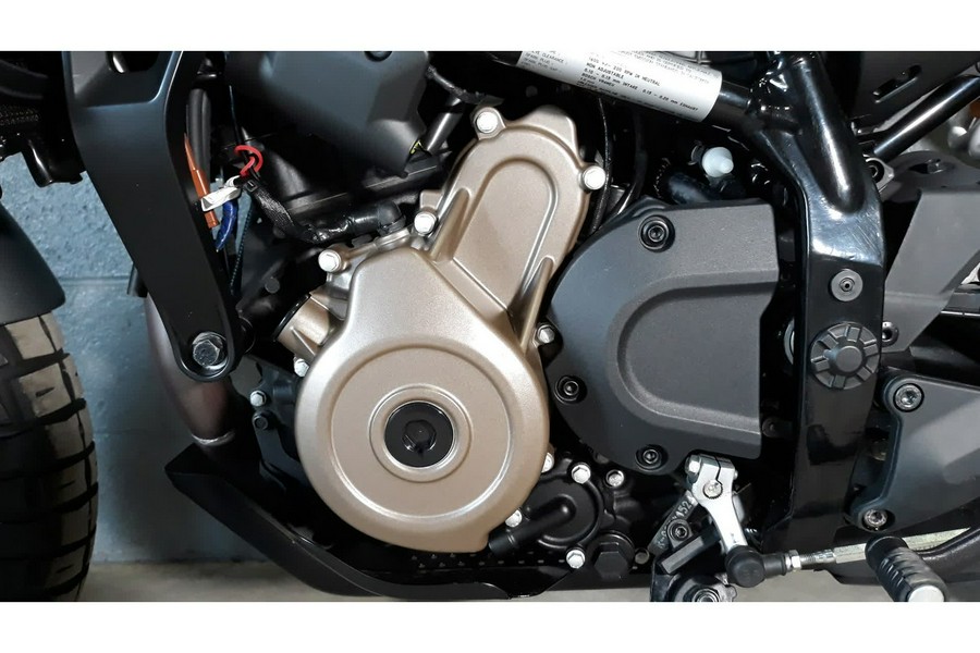 2024 Husqvarna SVARTPILEN 401