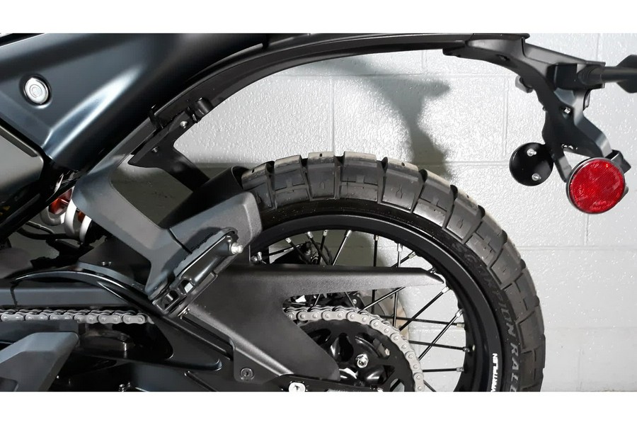 2024 Husqvarna SVARTPILEN 401