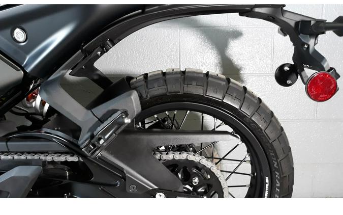 2024 Husqvarna SVARTPILEN 401