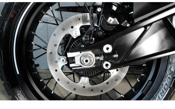 2024 Husqvarna SVARTPILEN 401
