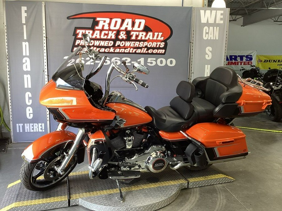 2022 Harley-Davidson® CVO ROAD GLIDE LIMITED