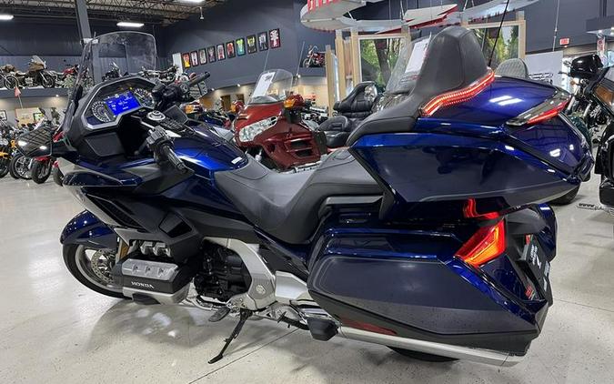 2018 Honda® Gold Wing Tour Automatic DCT Pearl Hawkseye Blue