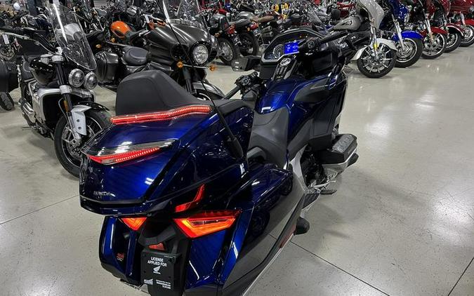 2018 Honda® Gold Wing Tour Automatic DCT Pearl Hawkseye Blue