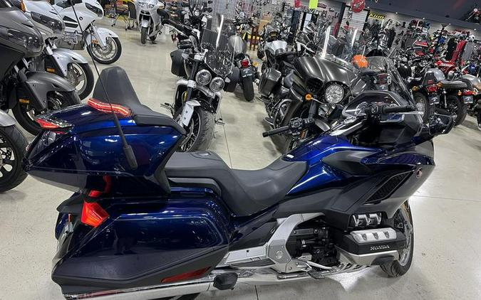 2018 Honda® Gold Wing Tour Automatic DCT Pearl Hawkseye Blue