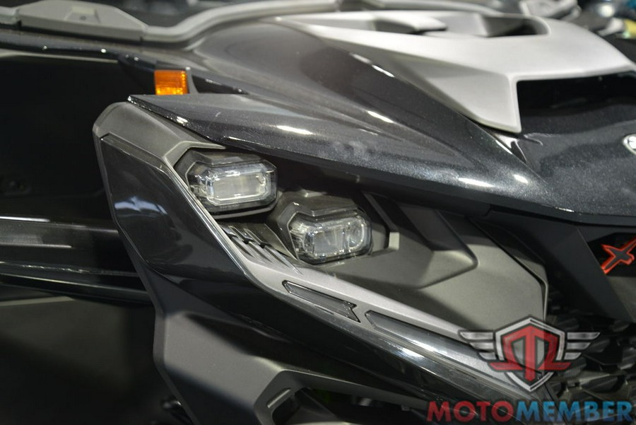 2025 Can-Am Maverick R MAX X rs