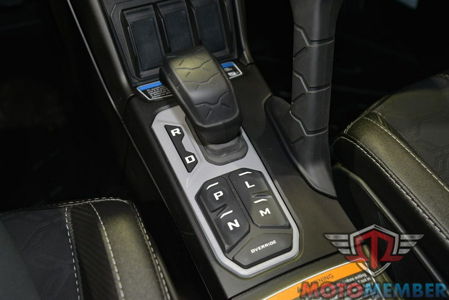 2025 Can-Am Maverick R MAX X rs