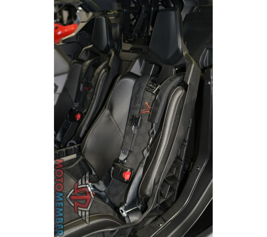 2025 Can-Am Maverick R MAX X rs