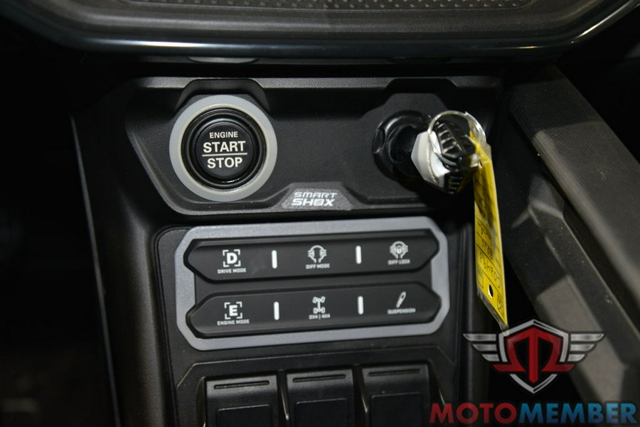 2025 Can-Am Maverick R MAX X rs