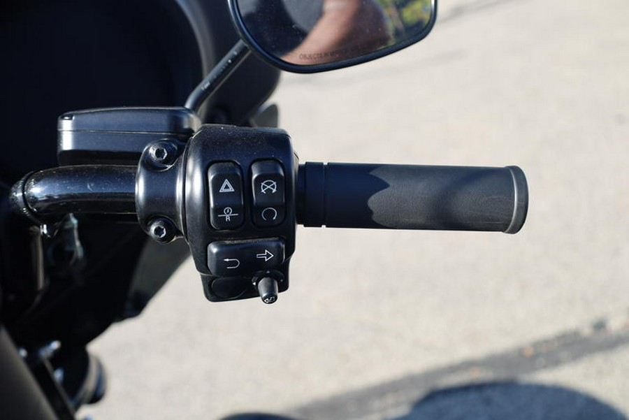 2025 Harley-Davidson® FLHTCUTG - Tri Glide® Ultra