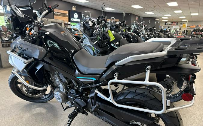 2023 CFMOTO IBEX 800 S