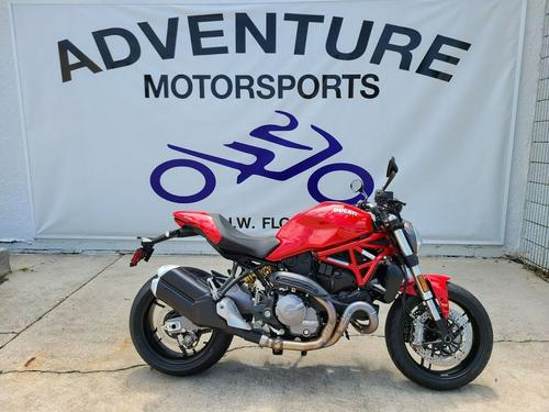 2020 Ducati Monster 821 Stealth Review (15 Fast Facts)