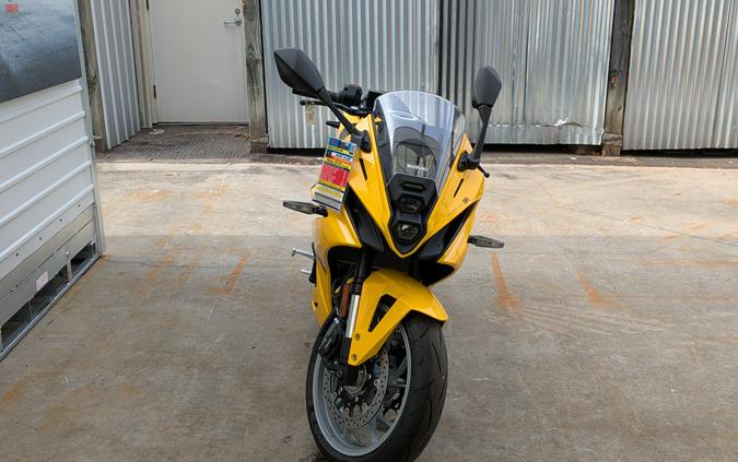 2025 Suzuki GSX-8R