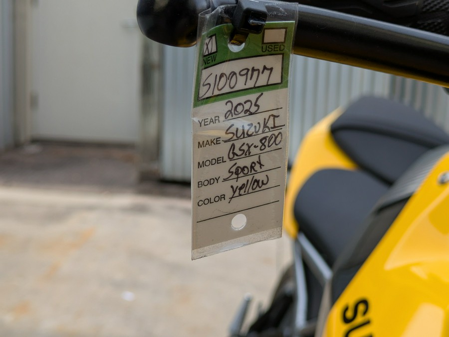 2025 Suzuki GSX-8R