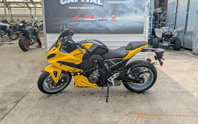 2025 Suzuki GSX-8R