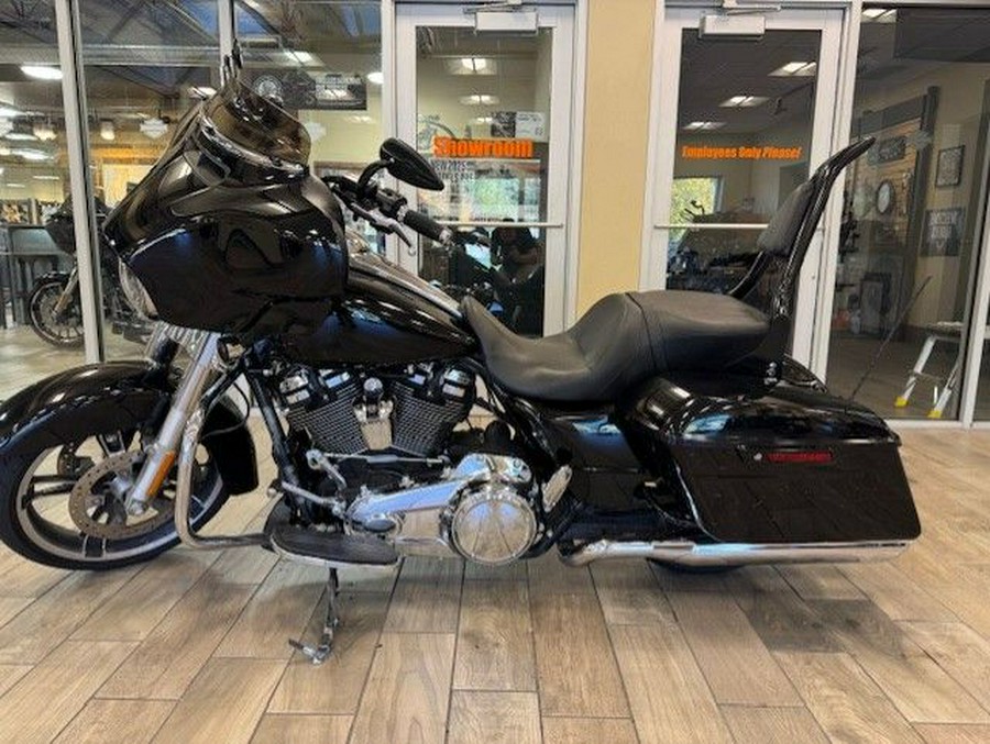 2017 Harley-Davidson Street Glide®