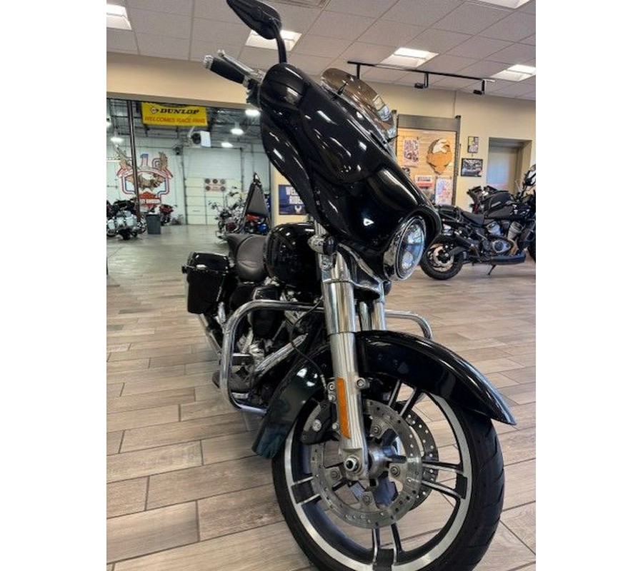 2017 Harley-Davidson Street Glide®