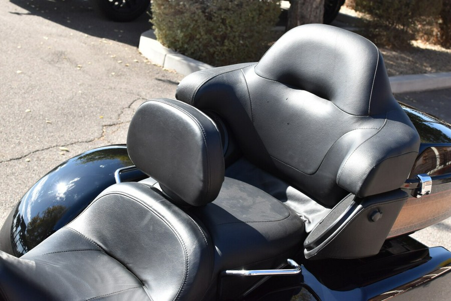 2024 Harley-Davidson Tri Glide Ultra FLHTCUTG