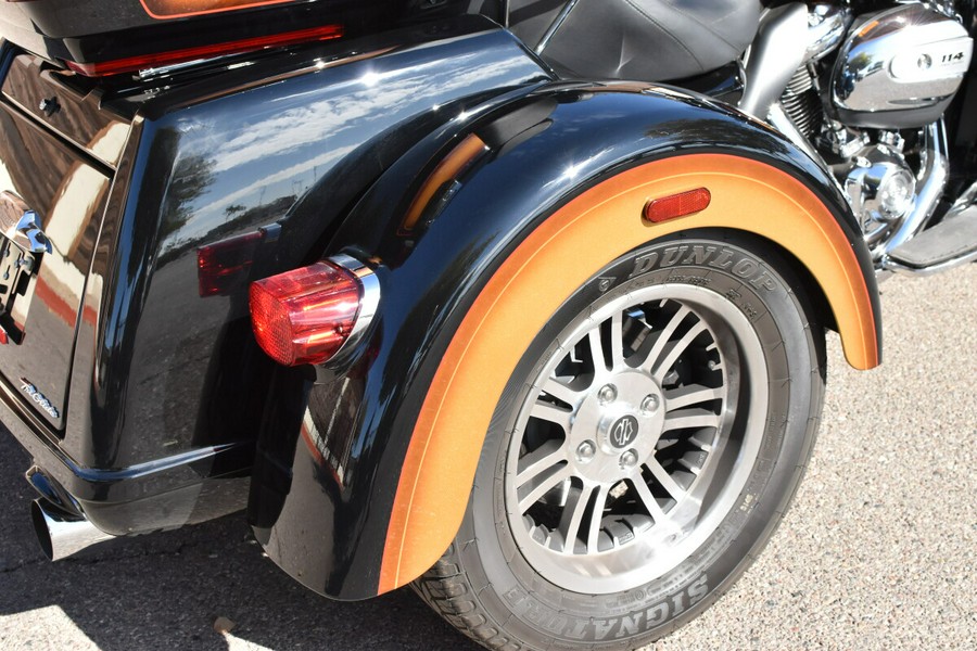 2024 Harley-Davidson Tri Glide Ultra FLHTCUTG