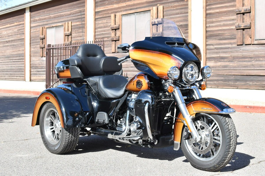 2024 Harley-Davidson Tri Glide Ultra FLHTCUTG