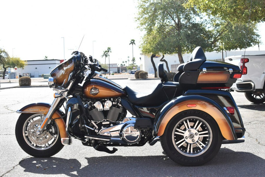2024 Harley-Davidson Tri Glide Ultra FLHTCUTG