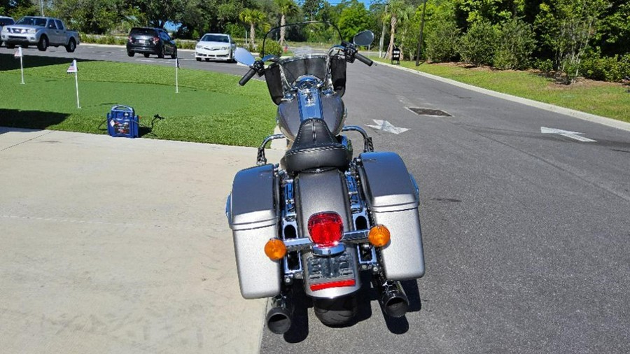 2016 Harley-Davidson Road King®