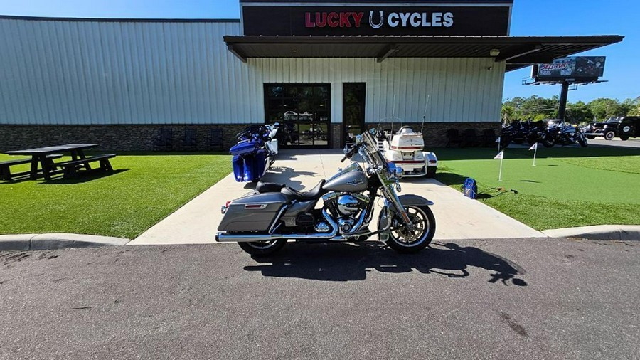 2016 Harley-Davidson Road King®