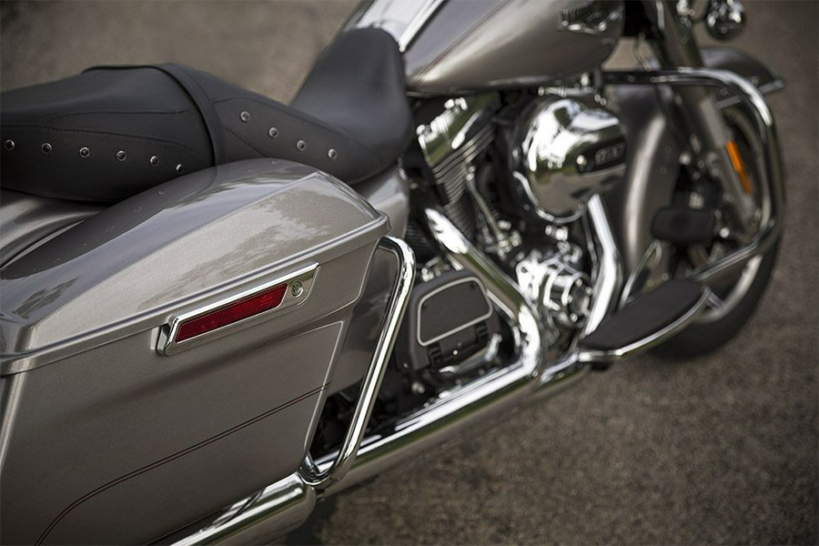 2016 Harley-Davidson Road King®