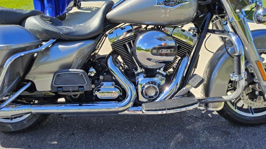 2016 Harley-Davidson Road King®