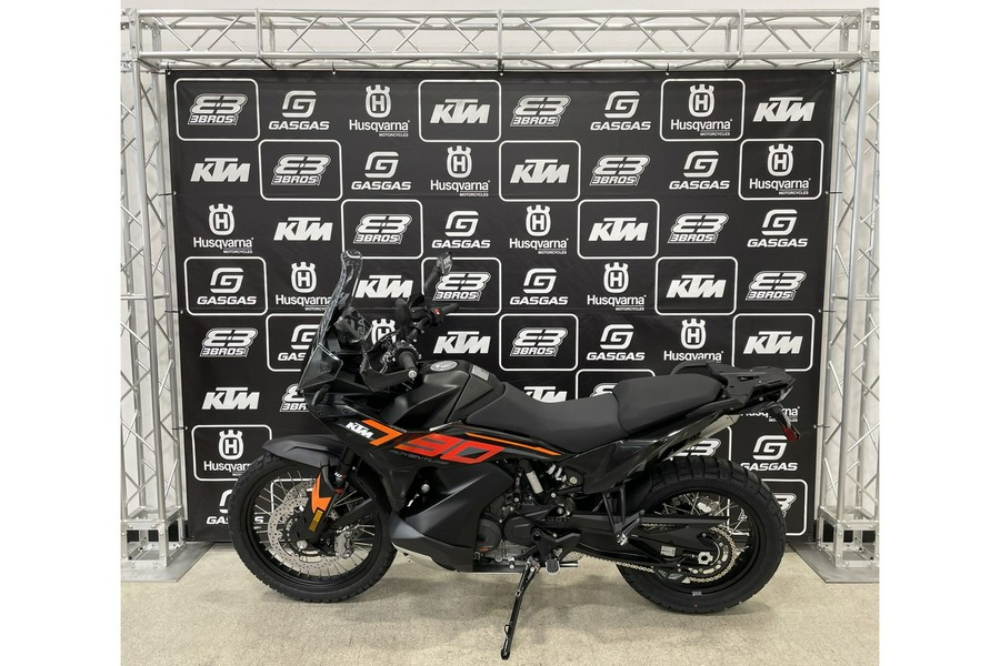 2024 KTM 790 Adventure