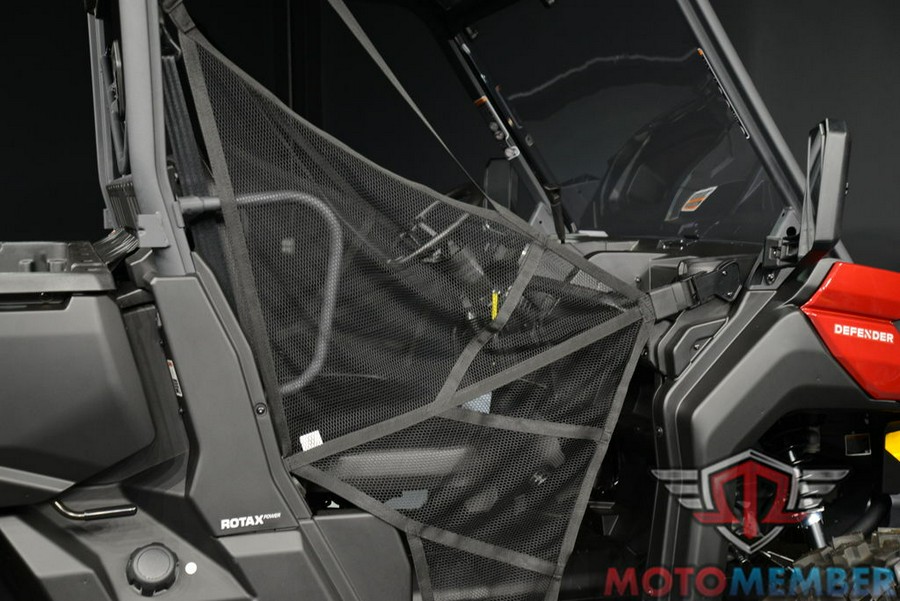 2025 Can-Am Defender DPS HD10