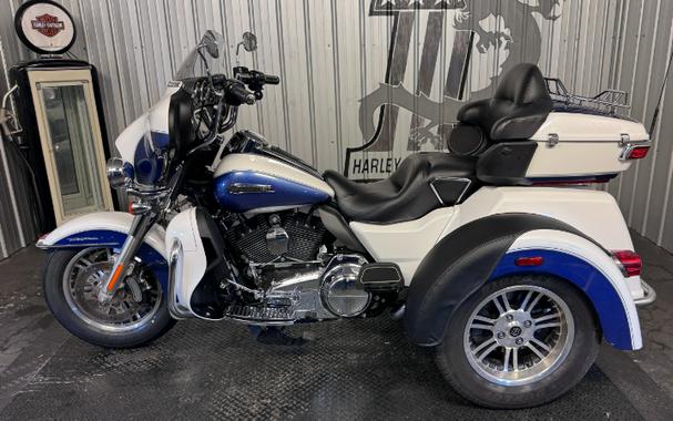 2015 Harley-Davidson TRI GLIDE ULTRA CLASSIC
