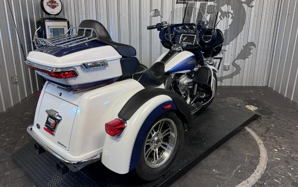 2015 Harley-Davidson TRI GLIDE ULTRA CLASSIC