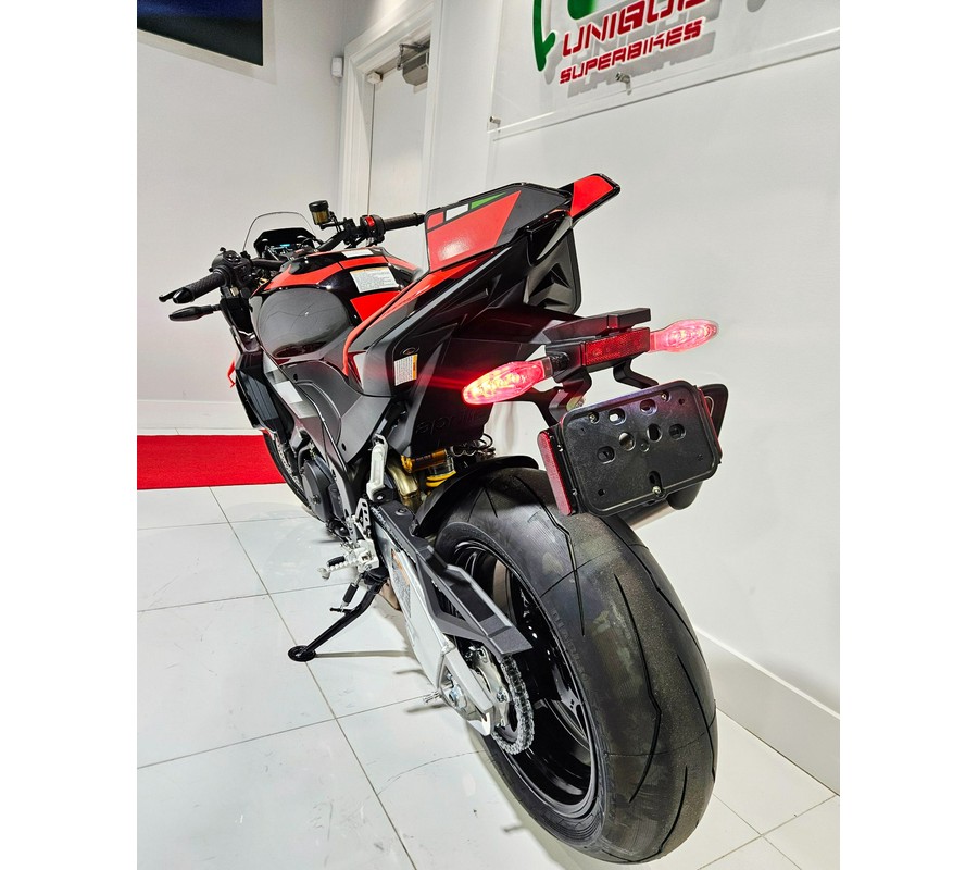 2026 Aprilia Tuono V4 Factory 1100