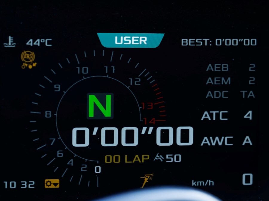 2026 Aprilia Tuono V4 Factory 1100