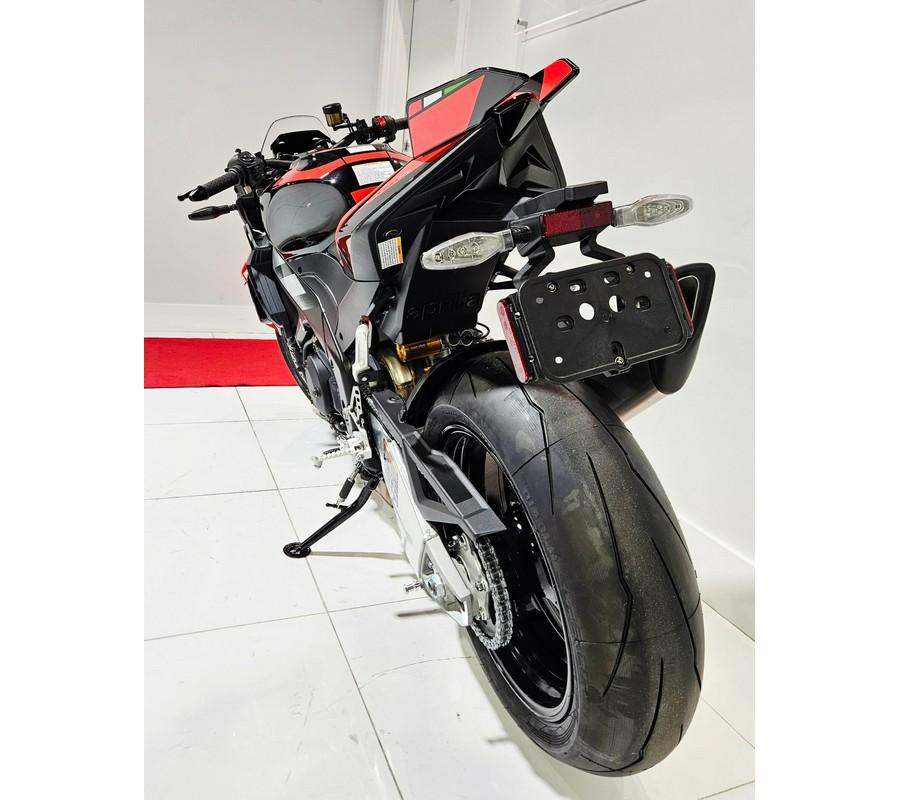 2026 Aprilia Tuono V4 Factory 1100