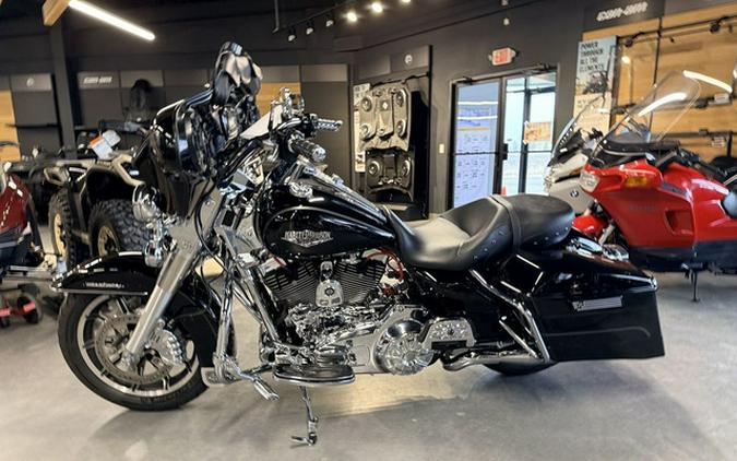 2016 Harley-Davidson Touring FLHR - Road King