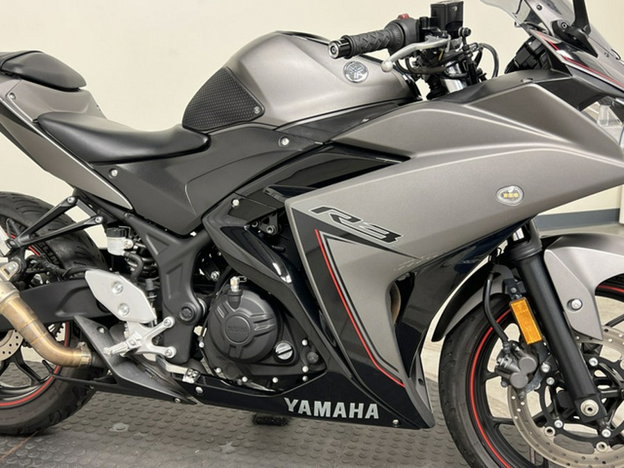 2016 Yamaha YZF-R3 YZFR3GGY R3