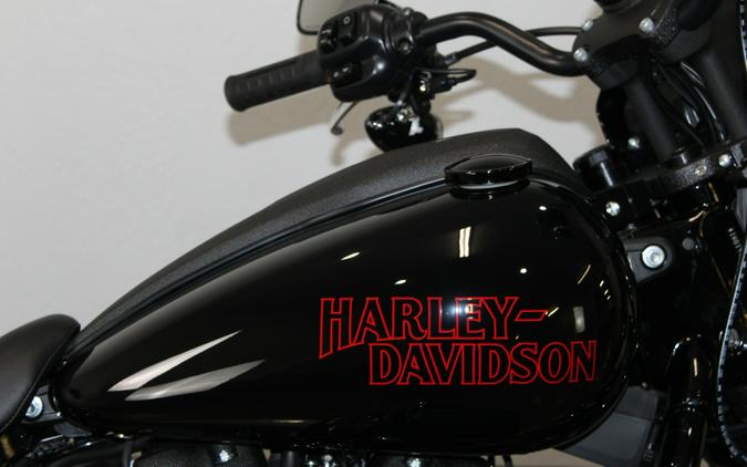 2026 Harley-Davidson® Low Rider® S VIVID BLACK