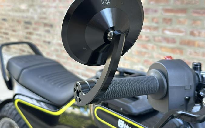 2019 Husqvarna Svartpilen 401