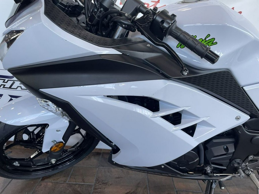 2015 Kawasaki Ninja® 300