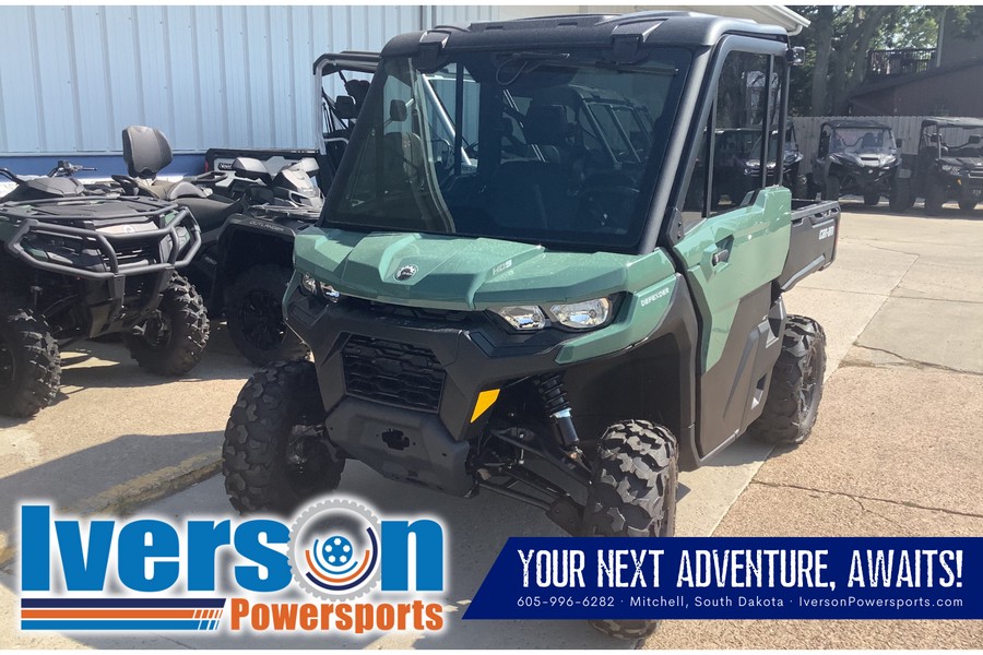 2025 Can-Am Defender DPS CAB HD9