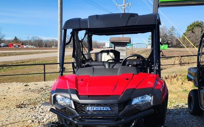 2026 Honda® Pioneer 700-4