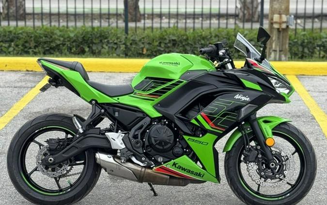 2024 Kawasaki Ninja 650 KRT Edition ABS