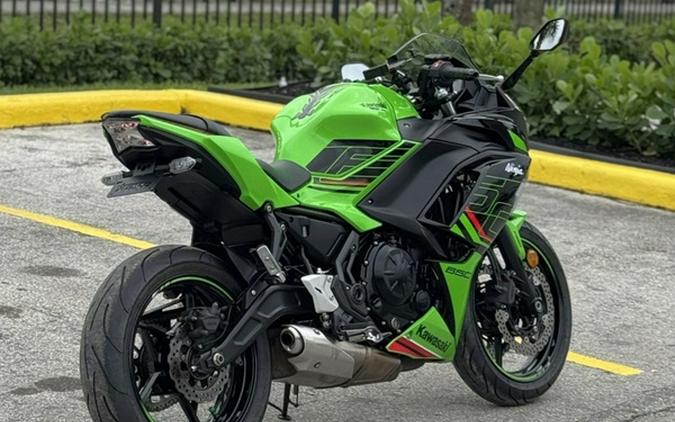 2024 Kawasaki Ninja 650 KRT Edition ABS